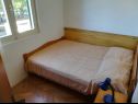 Appartamenti Igi - in the beach camp: A1 Porat (6), A2 Porat(6) Susica - Isola di Ugljan  - Appartamento - A1 Porat (6): la camera da letto