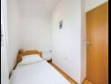 Appartamenti Mare - with parking : A1 prizemlje(4), A2 kat(4) Bibinje - Riviera Zadar  - Appartamento - A2 kat(4): la camera da letto