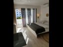 Appartamenti Fuzu - 50 m from sea: A2(2+1), SA3(2) Bibinje - Riviera Zadar  - Studio appartamento - SA3(2): l’intreno
