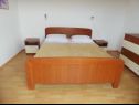Appartamenti Ivo - 500 m to sandy beach: A1(2+2), A2(6+2), SA3(2+1) Ljubac - Riviera Zadar  - Appartamento - A1(2+2): la camera da letto