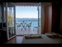 Appartamenti Dubravko - 5 m from beach : A1 Bepina (2+2), A2 Keko(2+2) Maslenica - Riviera Zadar  - Appartamento - A1 Bepina (2+2): la camera da letto