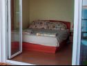 Appartamenti Dubravko - 5 m from beach : A1 Bepina (2+2), A2 Keko(2+2) Maslenica - Riviera Zadar  - Appartamento - A1 Bepina (2+2): la camera da letto