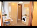 Appartamenti Ivan - 300 m from sea: A3(2), A4(2), SA5(2), A6(2) Nin - Riviera Zadar  - Appartamento - A3(2): la cucina con la sala da pranzo