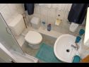Appartamenti Ivan - 300 m from sea: A3(2), A4(2), SA5(2), A6(2) Nin - Riviera Zadar  - Appartamento - A4(2): il bagno con la toilette