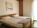 Appartamenti Petar - 30 m from sandy beach: A1(6+1), A2(4), SA3(2) Nin - Riviera Zadar  - Appartamento - A1(6+1): la camera da letto