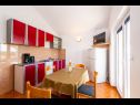 Appartamenti Ivan - modern & close to center: A1(4), A2(2+2) Nin - Riviera Zadar  - Appartamento - A1(4): la cucina con la sala da pranzo