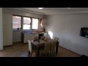 Appartamenti Summer Sun SA1(2+1), A2(2+2), A3(4+2), A4(4+2) Privlaka - Riviera Zadar  - Appartamento - A3(4+2): la cucina con la sala da pranzo