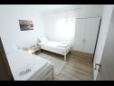 Casa vacanza Olive H(4+2) Privlaka - Riviera Zadar  - Croazia - H(4+2): la camera da letto
