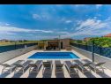 Casa vacanza Ivana - with a private pool: H(8) Privlaka - Riviera Zadar  - Croazia - la terrazza