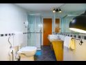 Appartamenti Secret Garden A2(2+2), A4(2+2) Razanac - Riviera Zadar  - Appartamento - A2(2+2): il bagno con la toilette
