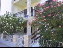 Appartamenti e camere Voyasi - 60 m from sea: A1(2), A2(2), A4(2), A6(2), A7(4), R5(2) Starigrad-Paklenica - Riviera Zadar  - la casa