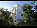 Appartamenti Vera - 150 m from sea: A1(4), SA2(2), SA3(2) Sukosan - Riviera Zadar  - la casa
