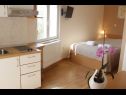 Appartamenti Old Stone: SA1(2), A2(4+1), SA4(2) Sukosan - Riviera Zadar  - Studio appartamento - SA1(2): la camera da letto