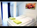 Appartamenti Old Stone: SA1(2), A2(4+1), SA4(2) Sukosan - Riviera Zadar  - Studio appartamento - SA4(2): la camera da letto