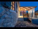 Casa vacanza Sanya - stone house with outdoor hot tub: H(4) Sukosan - Riviera Zadar  - Croazia - il cortile (casa e dintorni)