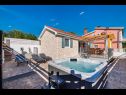 Casa vacanza Sanya - stone house with outdoor hot tub: H(4) Sukosan - Riviera Zadar  - Croazia - H(4): la casa