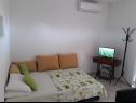 Appartamenti Mare - 20 m from beach: A1(4+4), A2(2+2), A3(2+2) Sukosan - Riviera Zadar  - Appartamento - A2(2+2): il soggiorno
