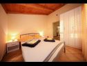 Appartamenti Anita - 100 m from the beach: A1(2+2), SA2(2+2), A3(2+2), A4(2+2) Sukosan - Riviera Zadar  - Appartamento - A1(2+2): la camera da letto