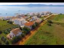 Appartamenti Anita - 100 m from the beach: A1(2+2), SA2(2+2), A3(2+2), A4(2+2) Sukosan - Riviera Zadar  - il dettaglio (casa e dintorni)