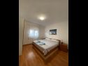 Appartamenti Draga - comfortable & afordable: A1(2+2), A2(6), A3(2+2) Vir - Riviera Zadar  - Appartamento - A2(6): la camera da letto