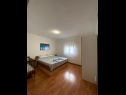 Appartamenti Draga - comfortable & afordable: A1(2+2), A2(6), A3(2+2) Vir - Riviera Zadar  - Appartamento - A2(6): la camera da letto