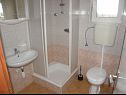 Appartamenti VINK - 80 m from beach A2(4), A3(4), A4(4) Vir - Riviera Zadar  - Appartamento - A2(4): il bagno con la toilette