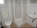 Appartamenti VINK - 80 m from beach A2(4), A3(4), A4(4) Vir - Riviera Zadar  - Appartamento - A3(4): il bagno con la toilette