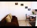Appartamenti Almond A1(2+2), A2(4+2), A3(4+2) Vir - Riviera Zadar  - Appartamento - A2(4+2): il soggiorno