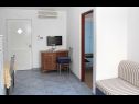 Appartamenti VINK - 80 m from beach A2(4), A3(4), A4(4) Vir - Riviera Zadar  - Appartamento - A4(4): il soggiorno