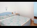 Appartamenti VINK - 80 m from beach A2(4), A3(4), A4(4) Vir - Riviera Zadar  - Appartamento - A4(4): la camera da letto