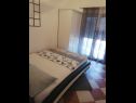Appartamenti Sanja - 100 meters to the beach A1(4+1), A2(4+1), A3(4+1), A4(4+1) Vir - Riviera Zadar  - Appartamento - A3(4+1): la camera da letto