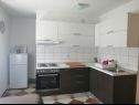 Appartamenti Sanja - 100 meters to the beach A1(4+1), A2(4+1), A3(4+1), A4(4+1) Vir - Riviera Zadar  - Appartamento - A1(4+1): la cucina