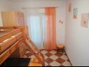 Appartamenti Sanja - 100 meters to the beach A1(4+1), A2(4+1), A3(4+1), A4(4+1) Vir - Riviera Zadar  - Appartamento - A4(4+1): la camera da letto
