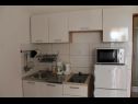 Appartamenti Snjeza - 80 m from beach: A1 Studio (4), A2 Apartman (2+2) Vir - Riviera Zadar  - Appartamento - A1 Studio (4): la cucina