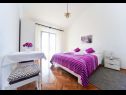 Appartamenti Ivan Z2 - 250 m from beach: A2(4) Zadar - Riviera Zadar  - Appartamento - A2(4): la camera da letto