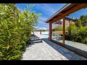 Casa vacanza Luxury Villa with pool H(12) Zaton (Zadar) - Riviera Zadar  - Croazia - il verde