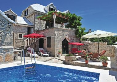 Casa vacanza Mari 1 - with pool: H(6+1) Donji Humac - Isola di Brac  - Croazia