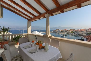 Appartamenti Josip - Apartment with Panoramic Sea view: A1(5) Postira - Isola di Brac 