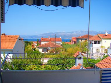 Appartamenti Slavica - Apartment with large terrace: A1(4) Supetar - Isola di Brac 