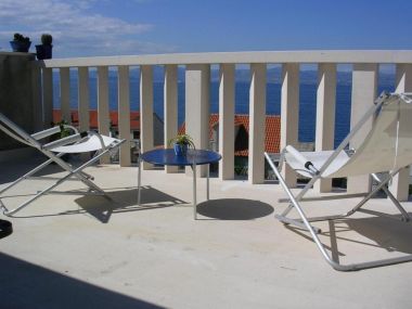 Appartamenti Ivy - with balcony: A1(2+2) Sutivan - Isola di Brac 