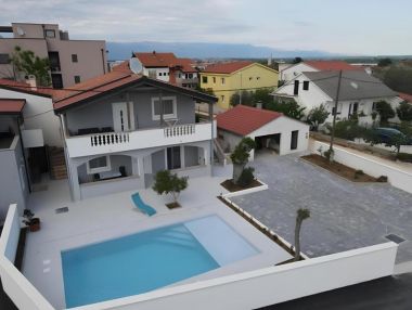 Appartamenti Vesna - with pool A1(4+2), A2(2+2) Nin - Riviera Zadar 