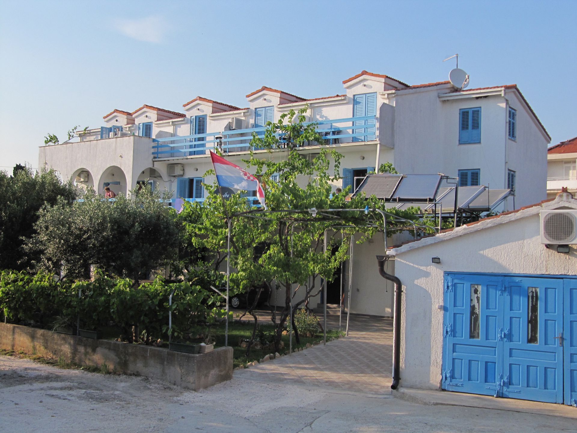 Appartamenti Blue - 200 m from sea: A11(2+2), A12(2+2), SA13(3), SA14(3), A15(2+2), A16(2+2) Sucuraj - Isola di Hvar 