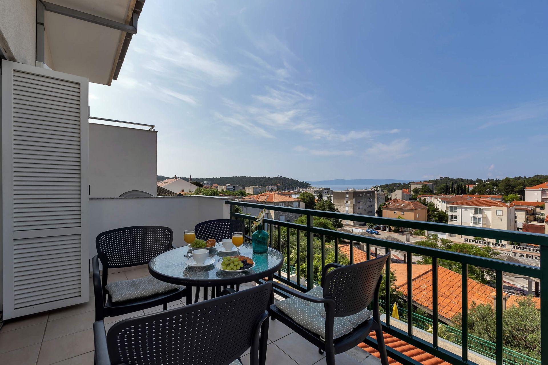 Appartamenti Josip - panoramic sea view & parking: A1(4+2) Makarska - Riviera Makarska 
