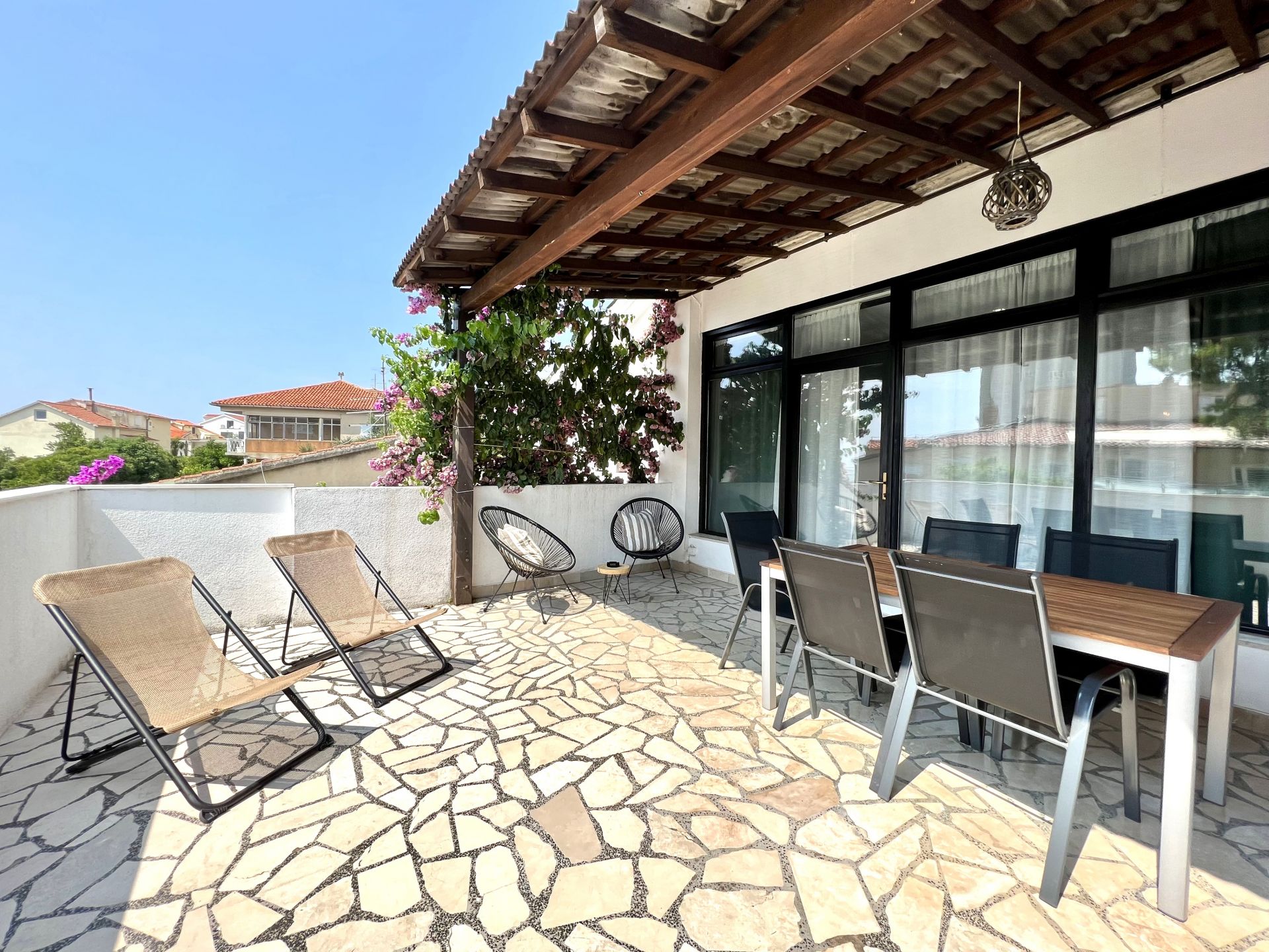 Appartamenti Denis - great location & large terrace: A1(5) Makarska - Riviera Makarska 