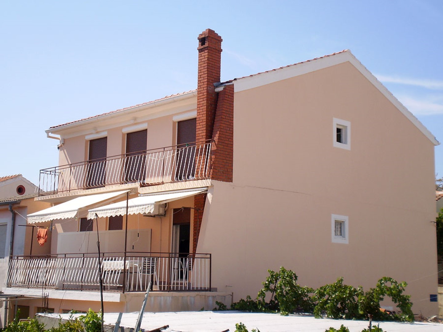 Appartamenti Srećko - close to center with terrace: A1(2+1), A2(5) Kukljica - Isola di Ugljan 