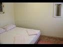 Appartamenti Marin A1(2+2), A2(2+2) Biograd - Riviera Biograd  - Appartamento - A1(2+2): la camera da letto