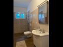 Appartamenti Renci - 100 m from sea: A1(8+2) Biograd - Riviera Biograd  - Appartamento - A1(8+2): il bagno con la toilette