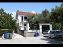 Appartamenti Stipe - free parking: A1(4), A2(4) Biograd - Riviera Biograd  - la casa