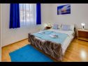 Appartamenti Tanja - 200m to the beach: A1(2+2), A2(2+2), A3(2+2), A4(2+2), SA5(2) Pakostane - Riviera Biograd  - Appartamento - A1(2+2): la camera da letto
