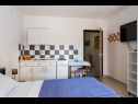 Appartamenti Tanja - 200m to the beach: A1(2+2), A2(2+2), A3(2+2), A4(2+2), SA5(2) Pakostane - Riviera Biograd  - Studio appartamento - SA5(2): l’intreno